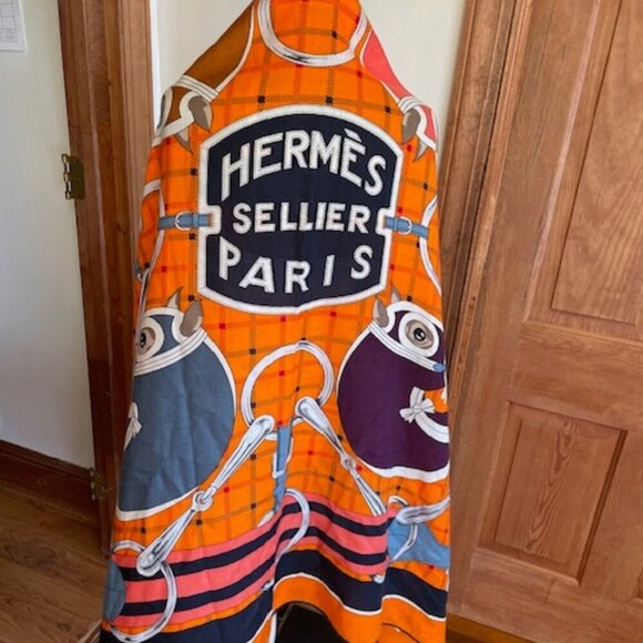 AUTHENTIC HERMES Sellier Henri D'Origny Shawl Wrap Orange Cashmere Silk … - Picture 5 of 16